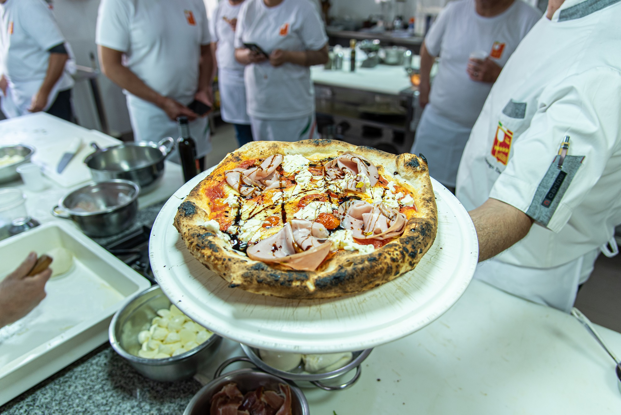 capacitacion-salta-sindicato-pasteleros-curso-pizzas-apyce-asociacion-pizzerias-casas-empanadas-argentina