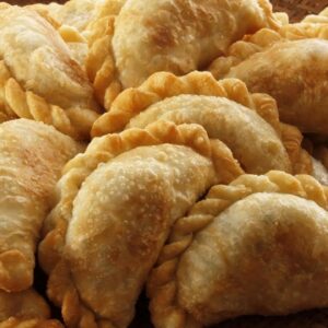 Empanadas Fritas y al Horno - Agosto 2025 - Ex Alumnos